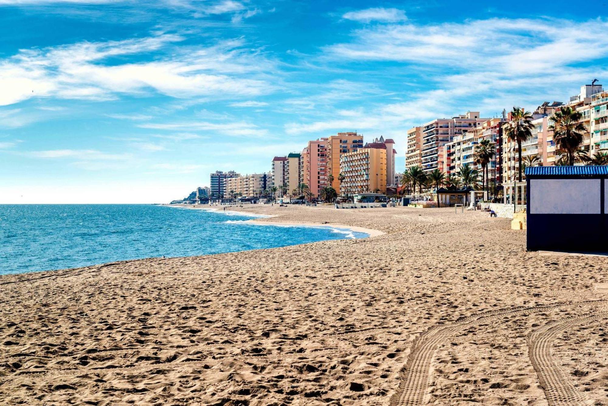 Luna Holidays Center And * Fuengirola