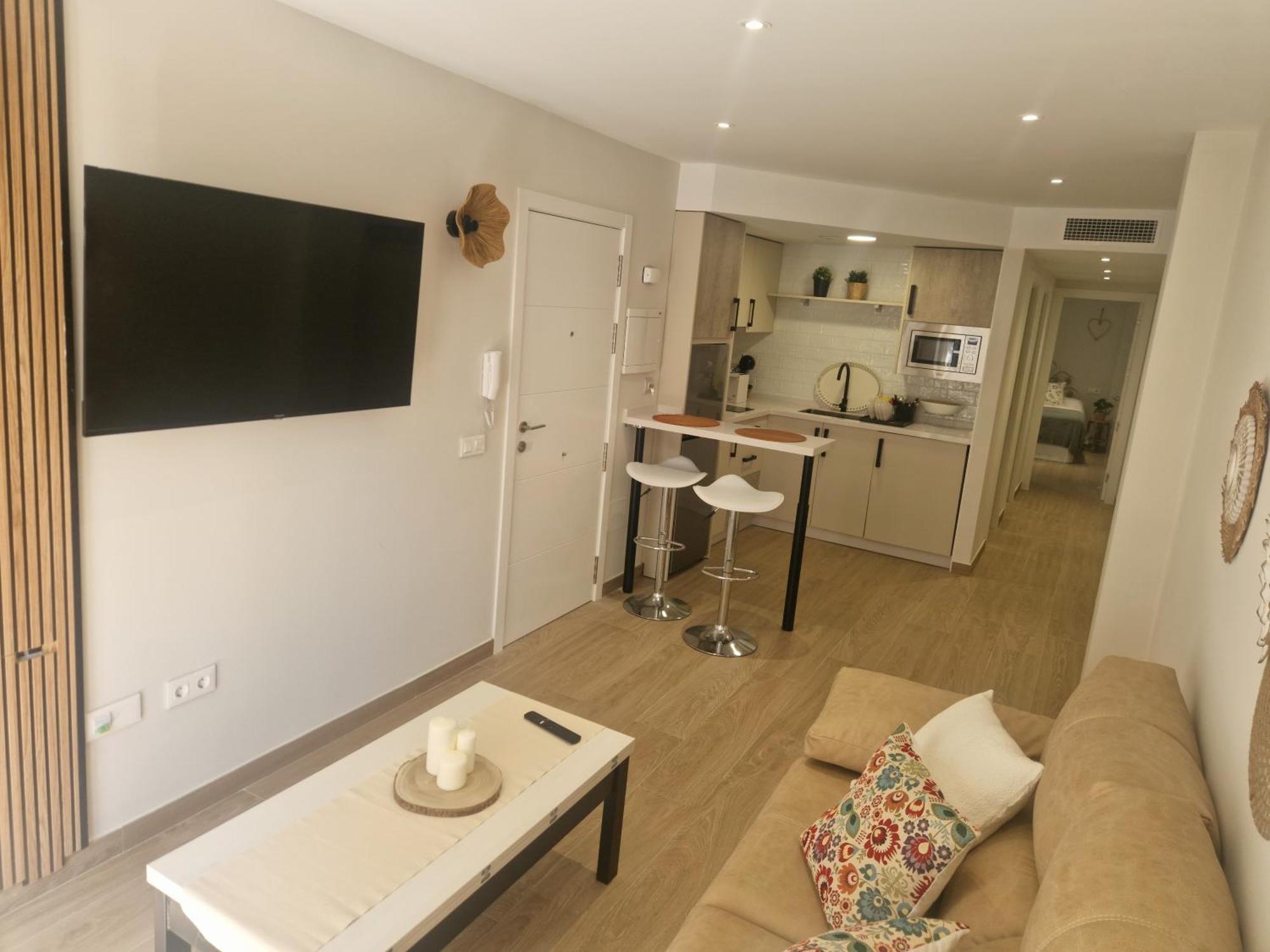 Luna Holidays Center And Apartment Fuengirola