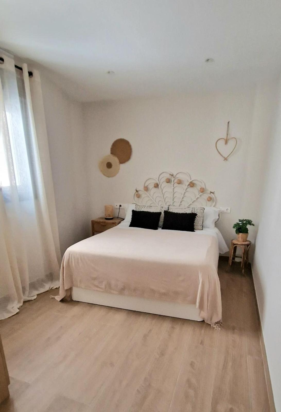 Luna Holidays Center And Fuengirola